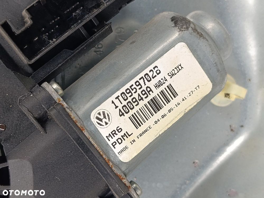 PODNOŚNIK SZYBY LEWY PRZÓD  SKODA OCTAVIA II 1T0959702B 1K0959792G LK - 3