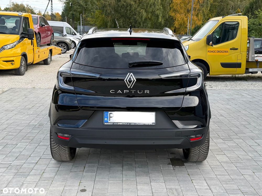 Renault Captur 1.3 TCe mHEV Intens EDC - 6