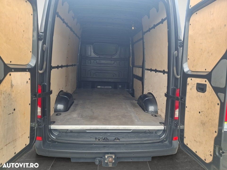 Volkswagen Crafter - 17