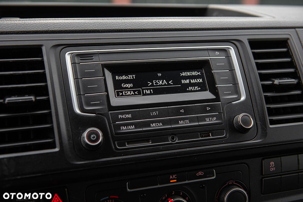 Volkswagen Transporter - 14