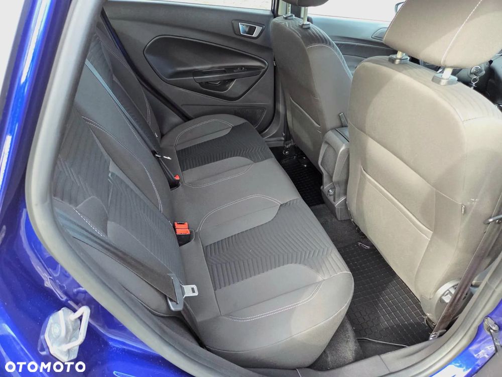 Ford Fiesta 1.0 EcoBoost STart-Stop Titanium - 11