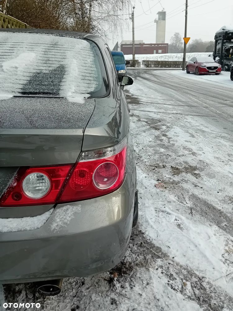 *HONDA CITY* Samochód na części - 3
