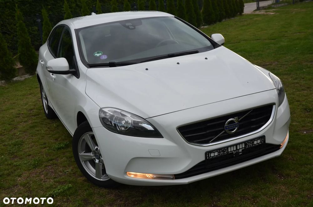 Volvo V40 T2 Kinetic - 2