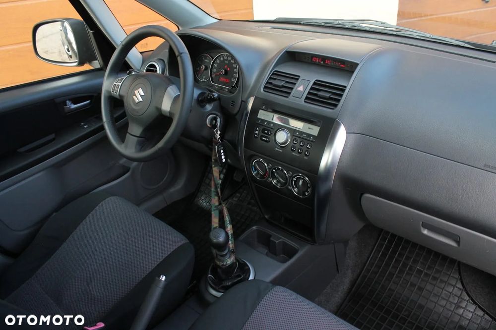 Suzuki SX4 1.9 DDiS 4WD GS / Premium - 2