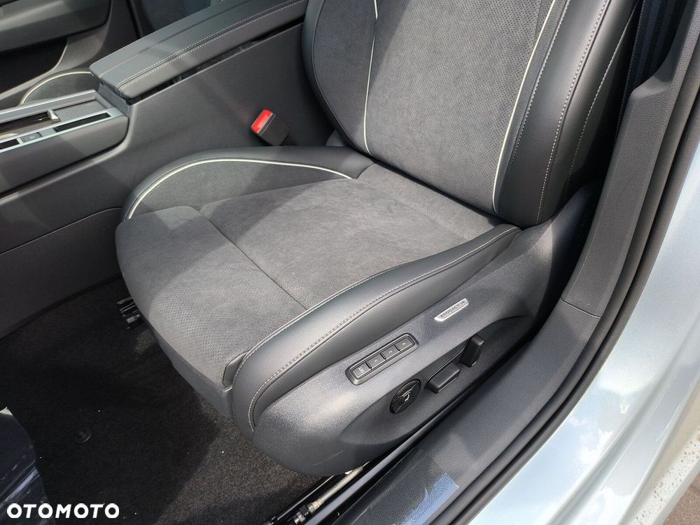 Volkswagen Passat Variant 2.0 TSI Business Plus DSG - 13