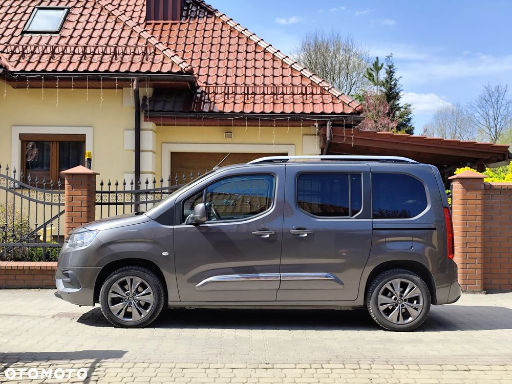 Toyota Proace City Verso 1.5 D-4D Family - 1