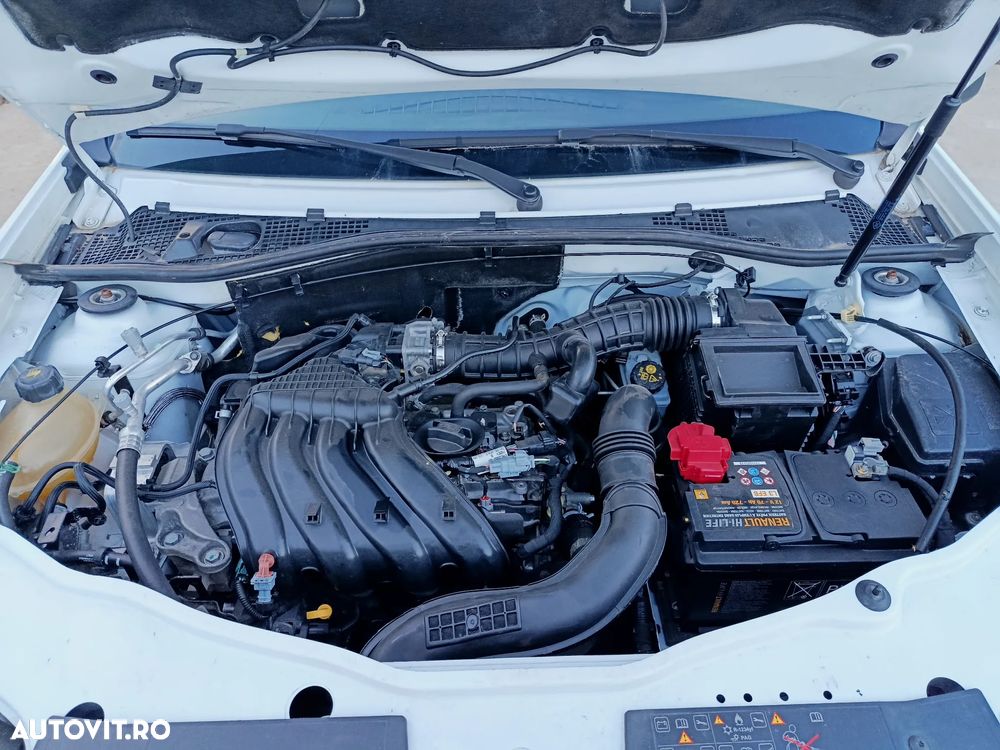 Dacia Duster 1.6 4x2 Laureate - 8