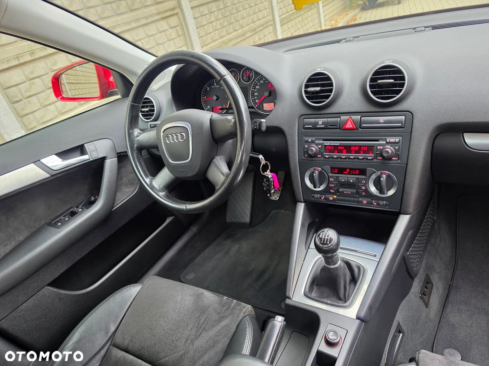 Audi A3 Sportback - 12