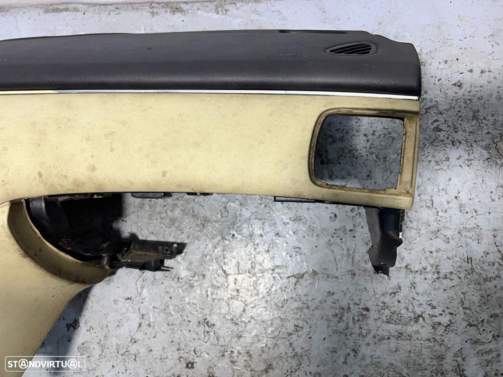 Tablier PEUGEOT 607 - 4