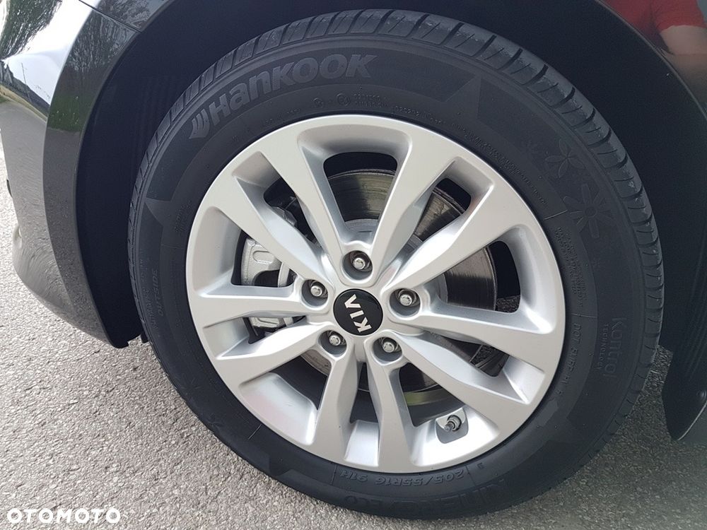 Kia Ceed 1.6 CRDi 136 ISG Dream-Team Edition - 21
