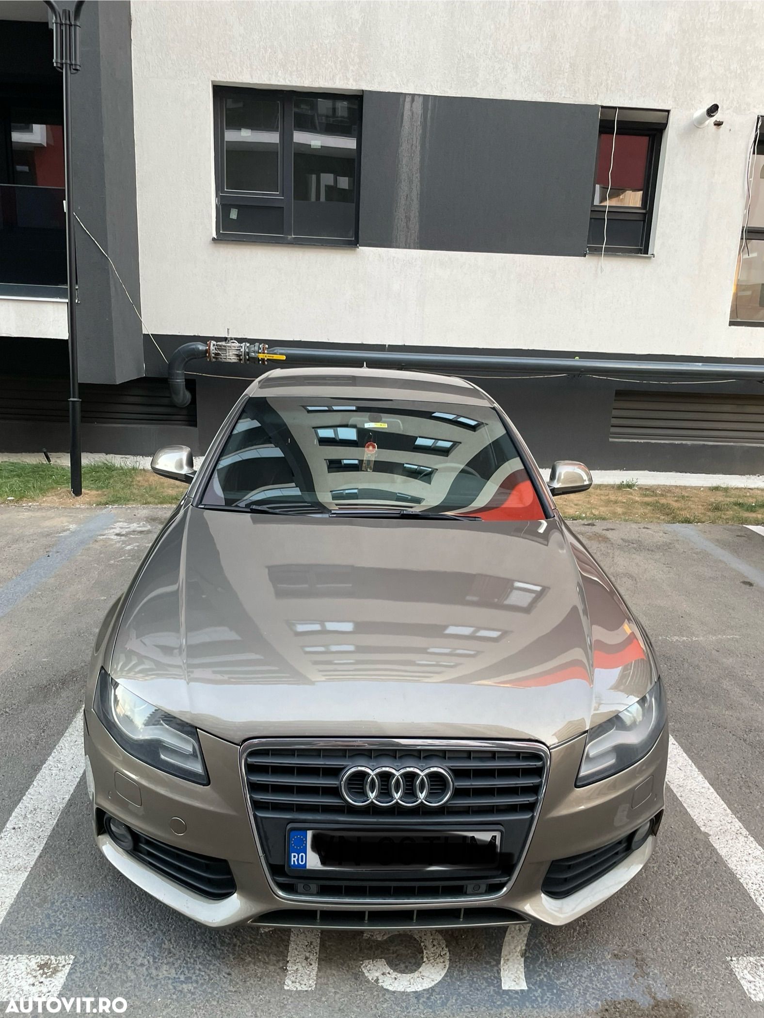 Audi A4 - 1