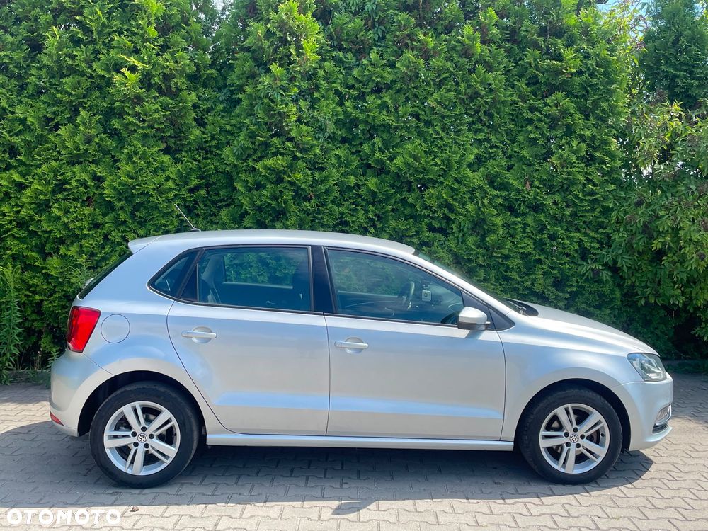 Volkswagen Polo 1.4 TDI Blue Motion Technology Lounge - 6
