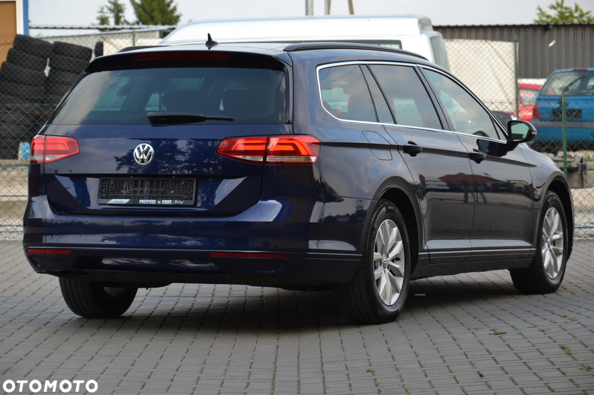 Volkswagen Passat Variant 2.0 TDI DSG (BlueMotion Technology) Comfortline - 12