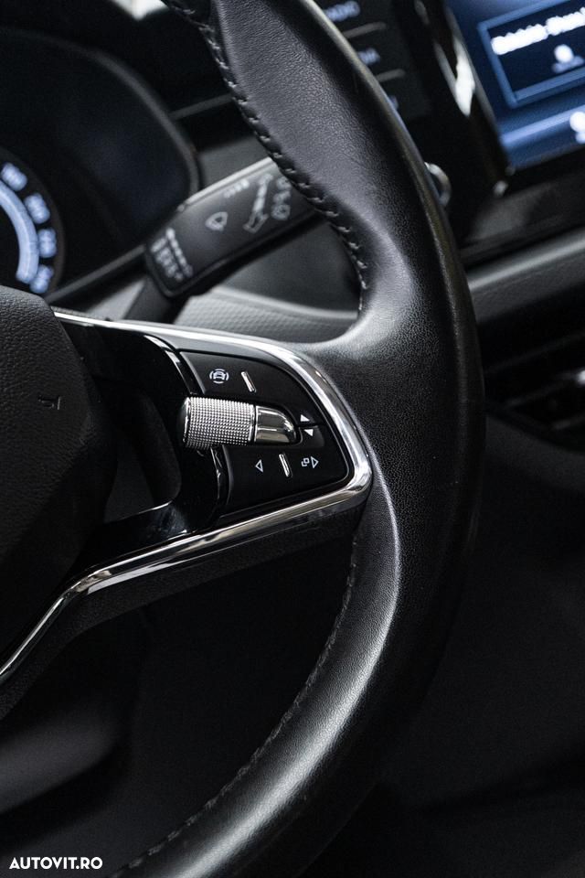 Skoda Kamiq 1.0 TSI DSG Ambition - 33