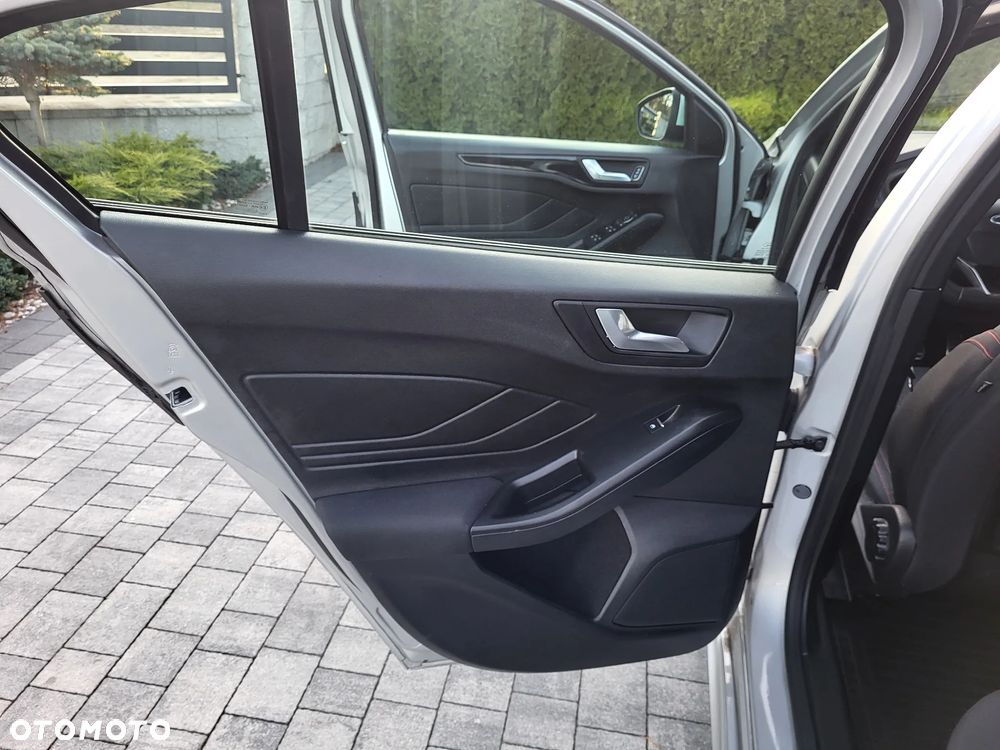 Ford Focus 2.0 TDCi ST-Line Black ASS - 20