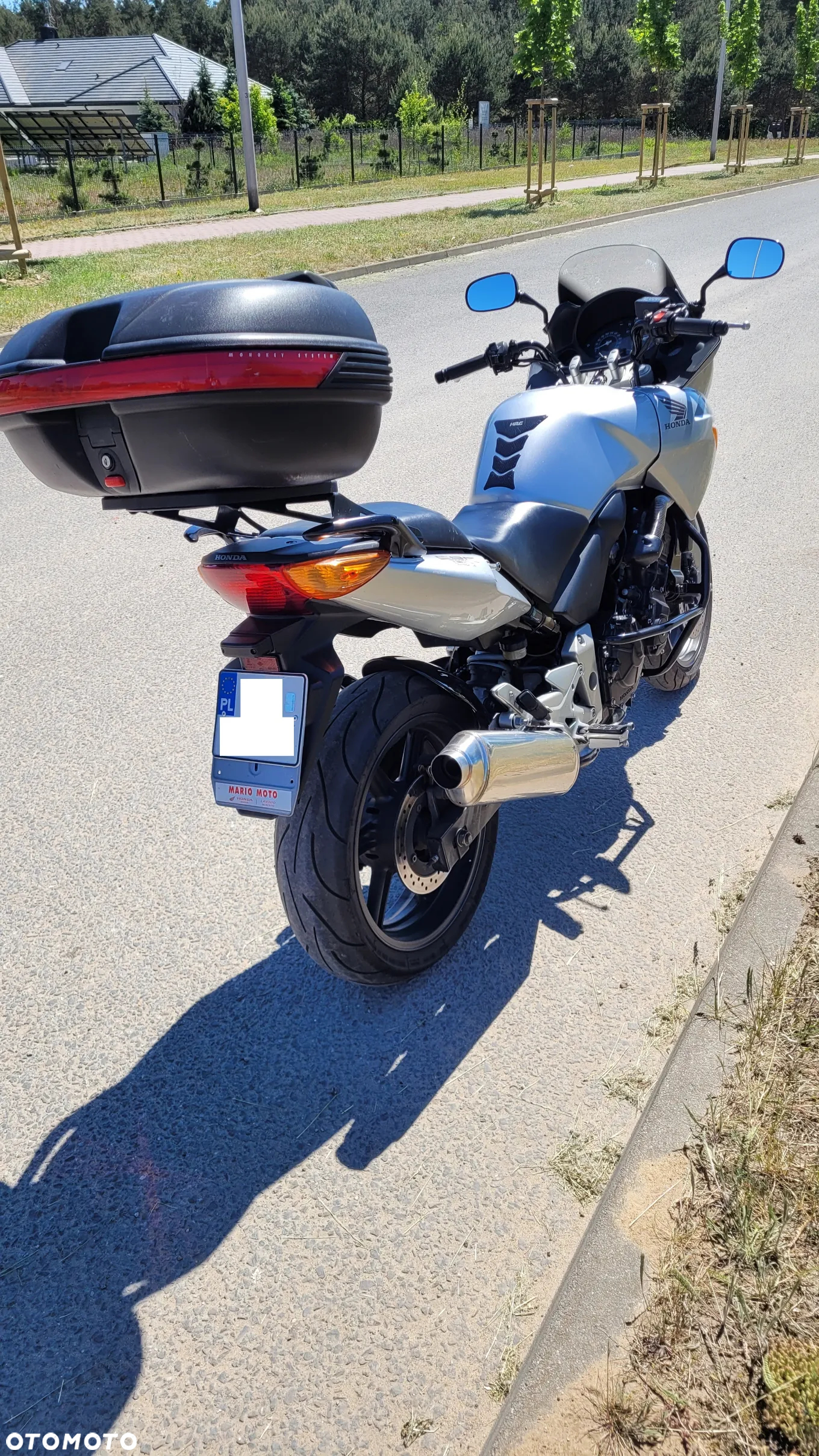 Honda CBF - 4