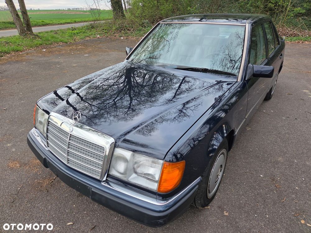 Mercedes-Benz W124 (1984-1993) - 1
