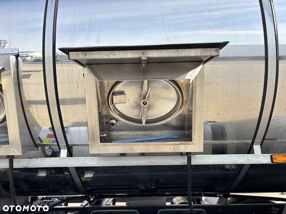 Scania R540 6x2 + Retarder + 17000L + Milk Pump - 8