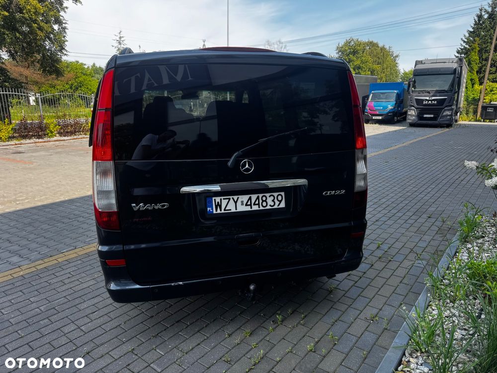 Mercedes-Benz Viano - 13