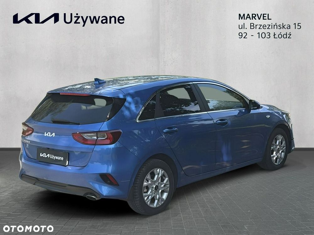 Kia Ceed - 8