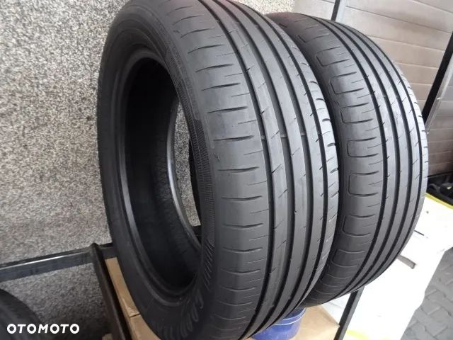 205/55/R17 91V Goodyear Efficient Grip Performance - 2