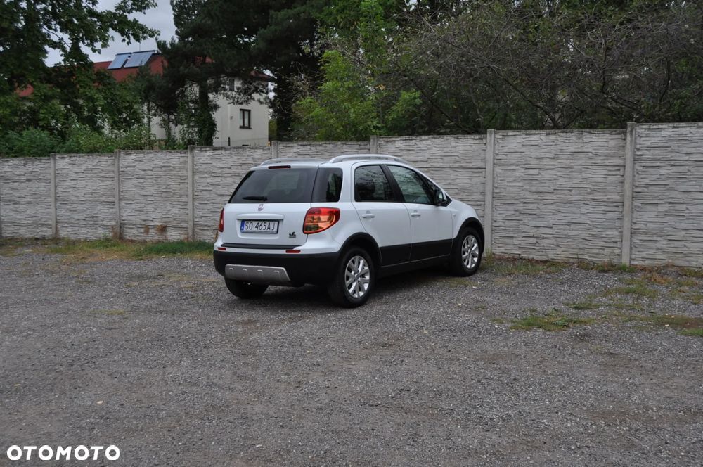 Fiat Sedici 1.6 16V 4x2 Emotion - 6