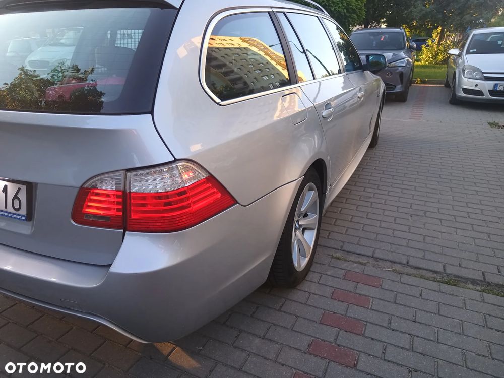 BMW Seria 5 520d - 10