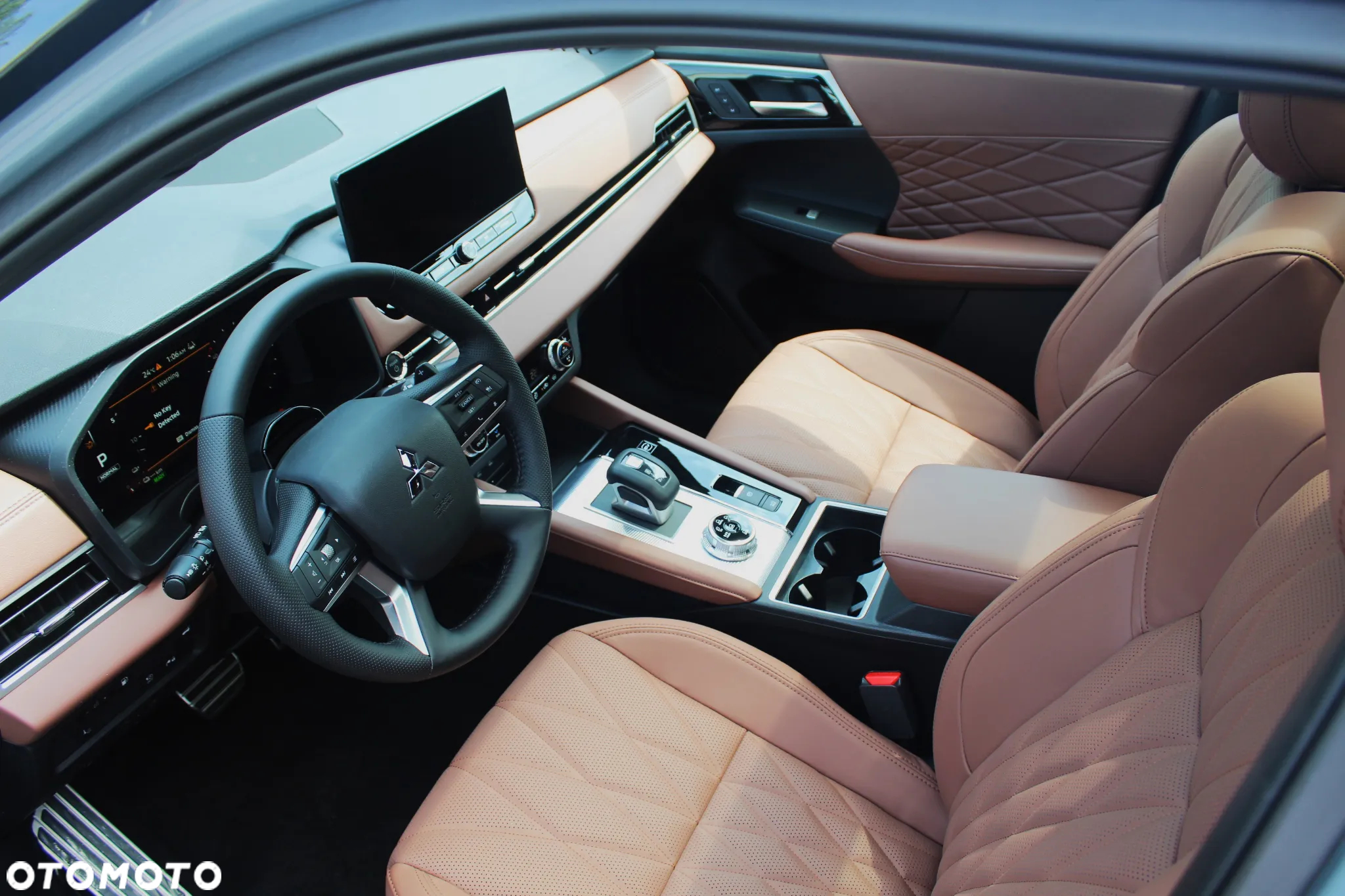 Mitsubishi Outlander PHEV Instyle Plus - 27
