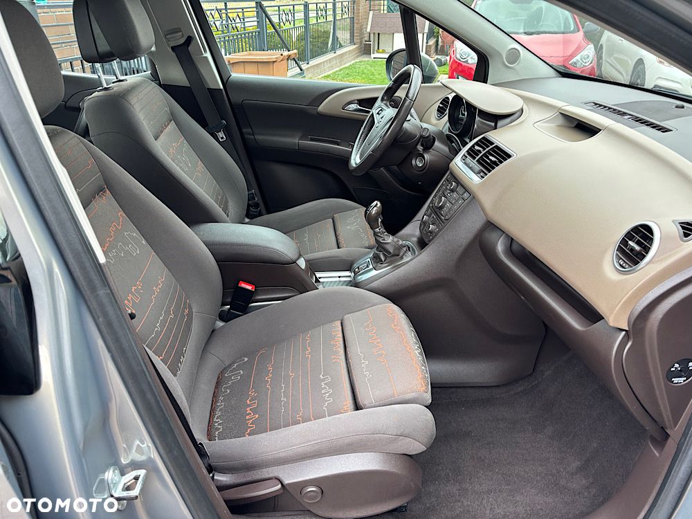Opel Meriva 1.4 T Cosmo - 28