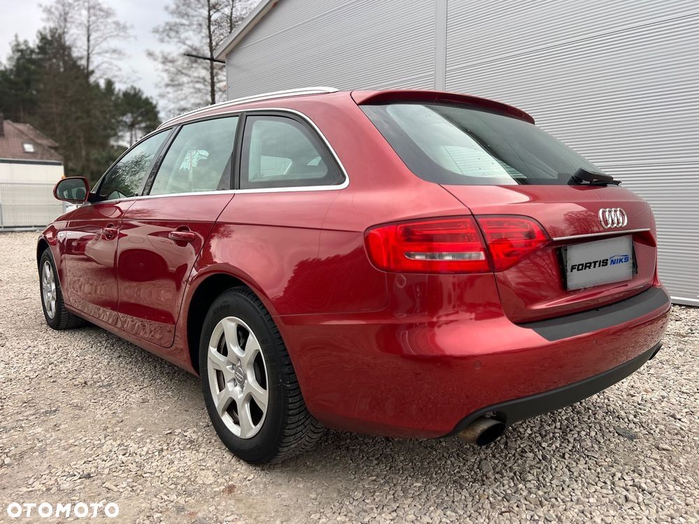 Audi A4 Avant 2.0 TFSI Attraction - 9
