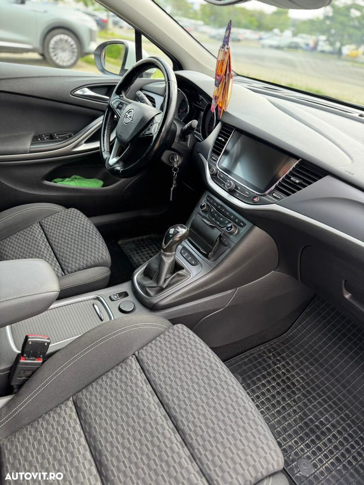 Opel Astra 1.6 D Start/Stop Innovation - 22