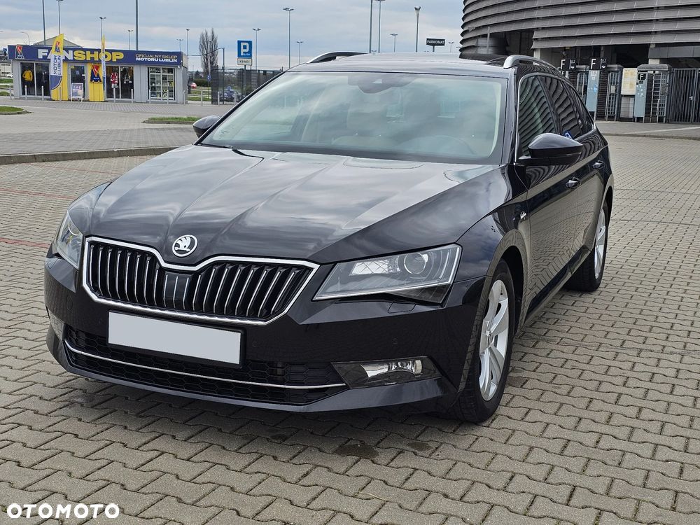 Skoda Superb 2.0 TDI 4x4 L&K DSG - 1