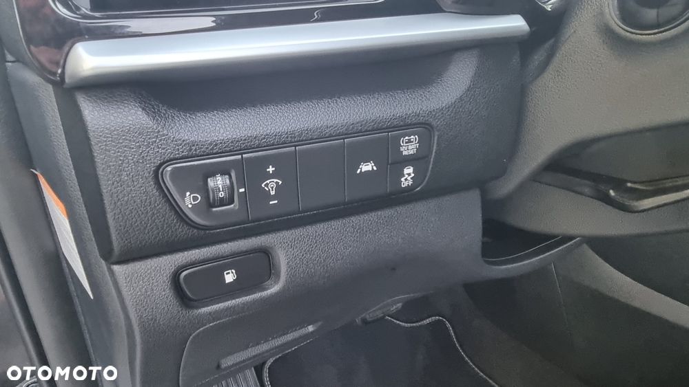 Kia Niro 1.6 GDI Hybrid L Business Line - 20