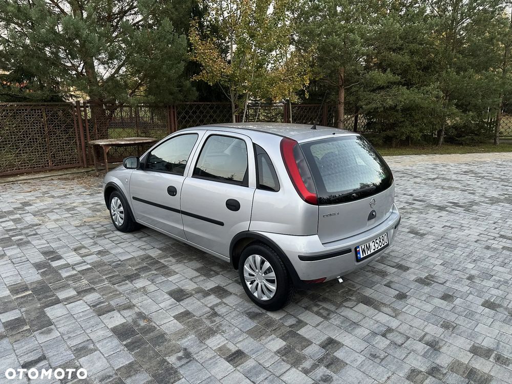 Opel Corsa 2004 photo 3