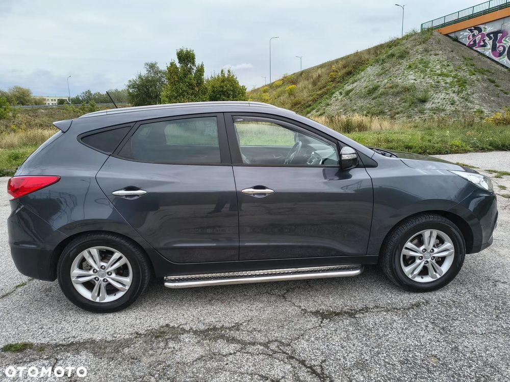 Hyundai ix35 2.0 Premium 2WD - 10