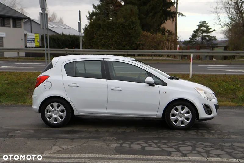 Opel Corsa 1.2 16V Enjoy - 5