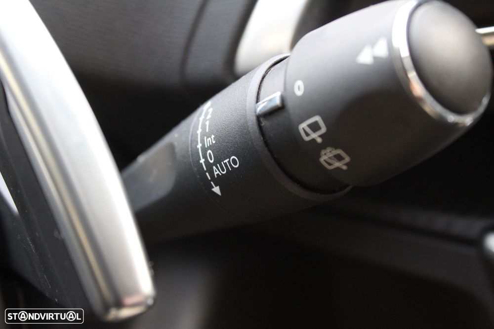Peugeot 3008 PureTech 130 Stop & Start GPF EAT8 Active Pack - 14