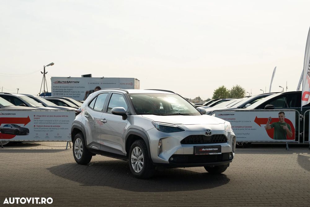 Toyota Yaris Cross 1.5 VVT-i HSD 4x2 Active - 3
