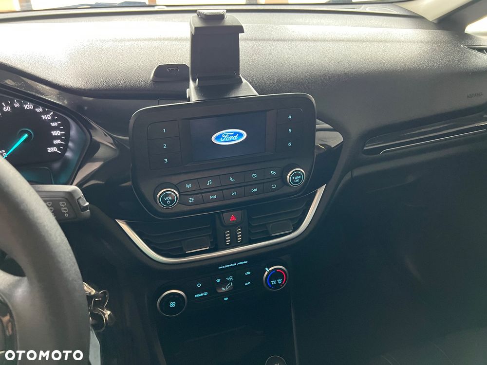 Ford Fiesta - 15