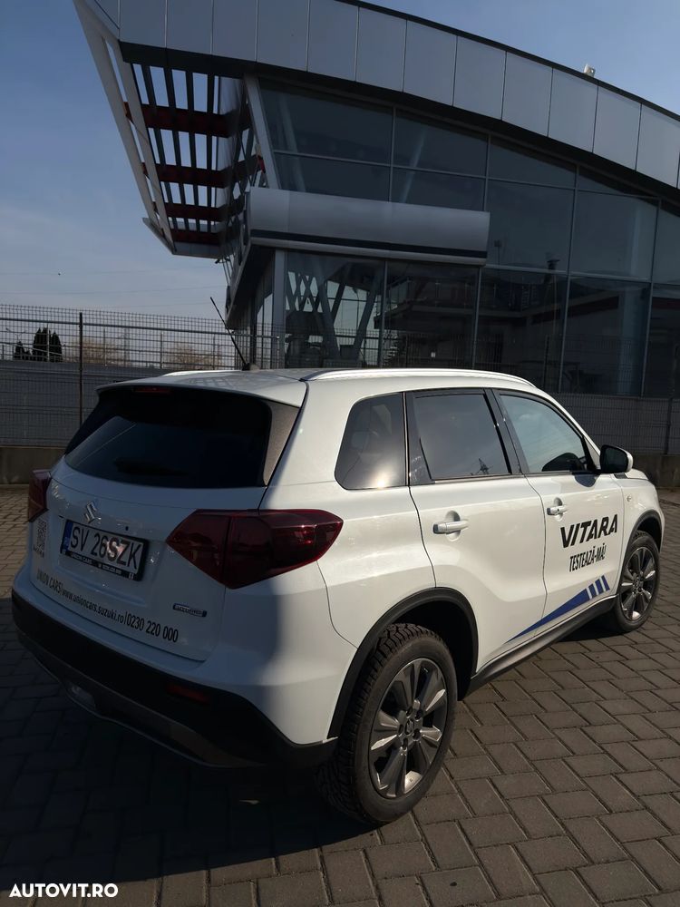 Suzuki Vitara 1.4 Boosterjet 6MT AllGrip MHEV Passion - 4