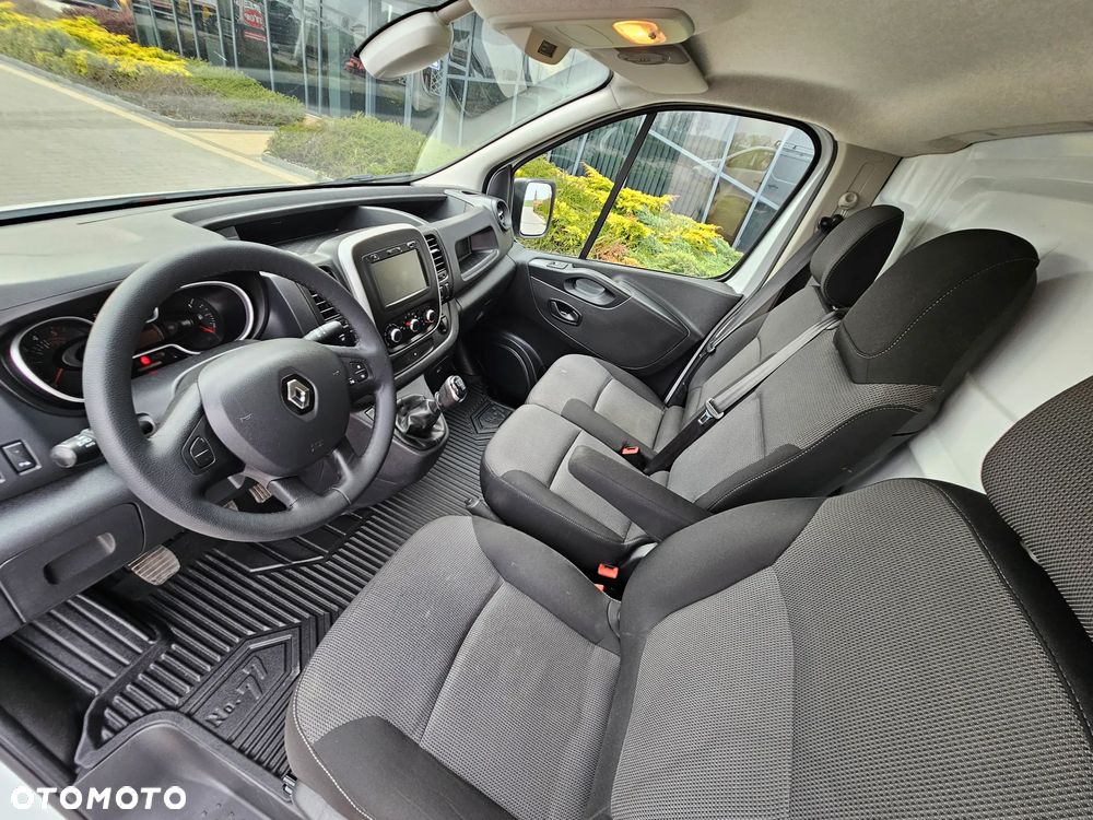 Renault Trafic Vivaro Talento - 17
