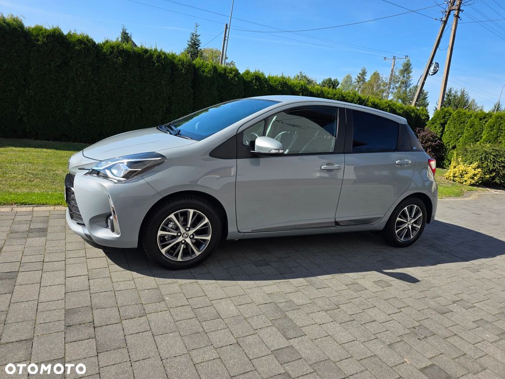 Toyota Yaris 1.5 20th Anniversary - 18