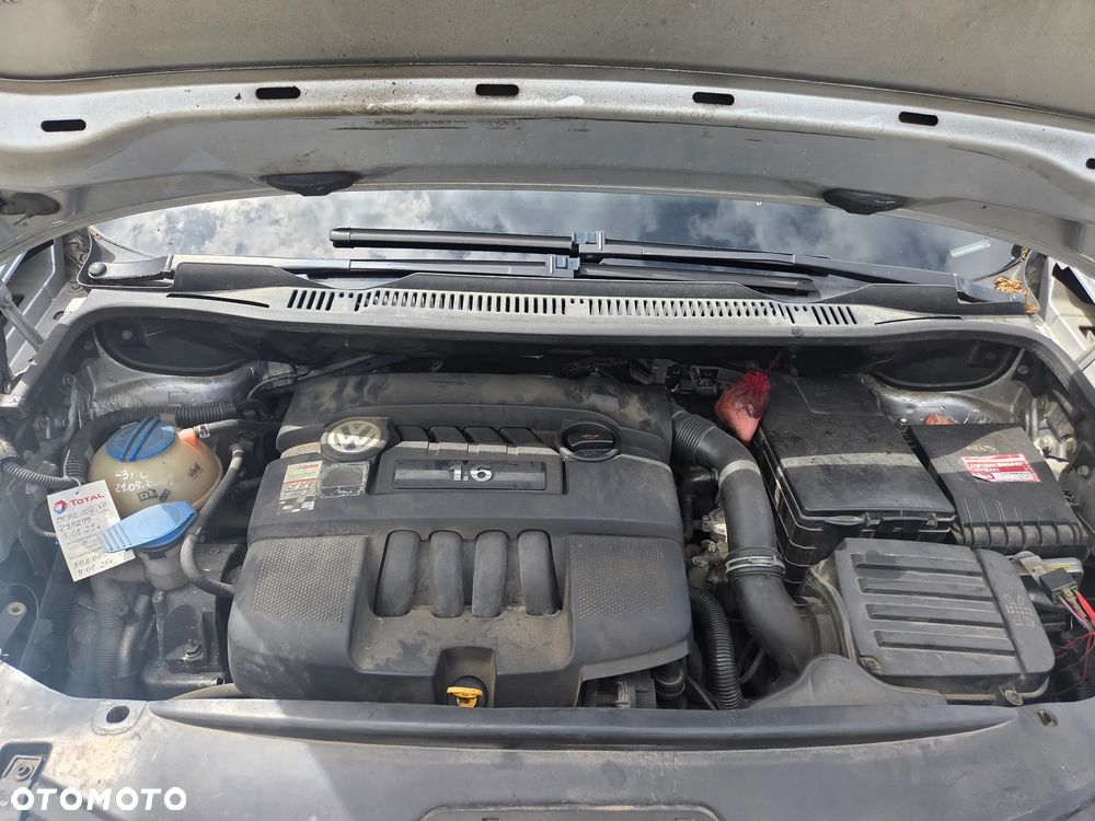 Volkswagen Touran 1.6 - 30