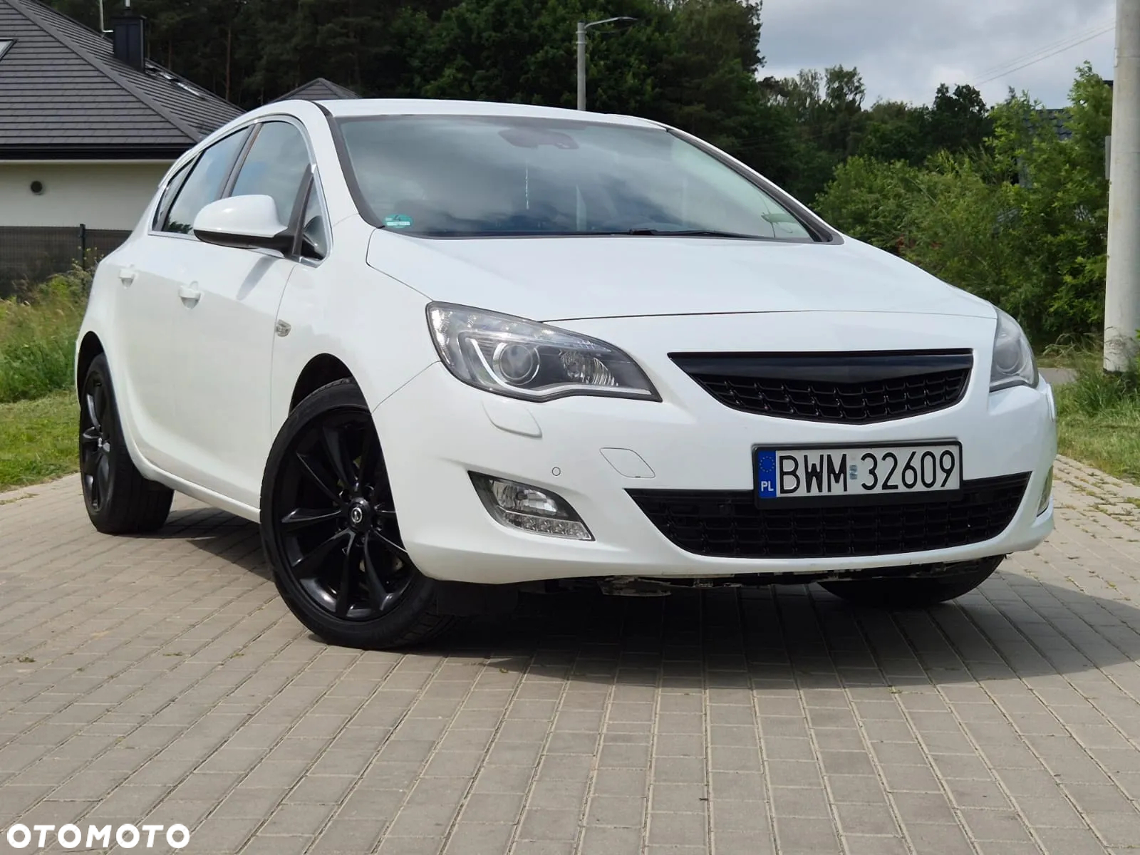 Opel Astra IV 2.0 CDTI Cosmo - 27