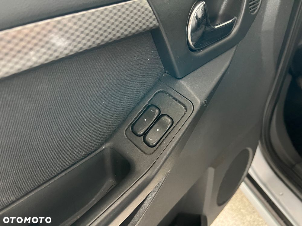 Opel Meriva 1.7 CDTI Enjoy - 19