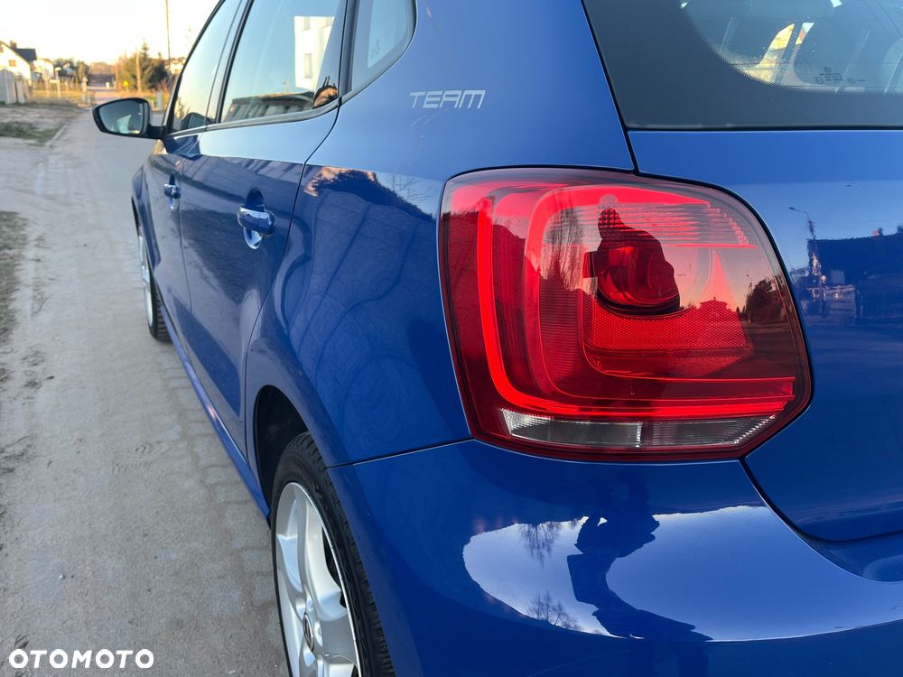 Volkswagen Polo 1.4 DSG Team - 14