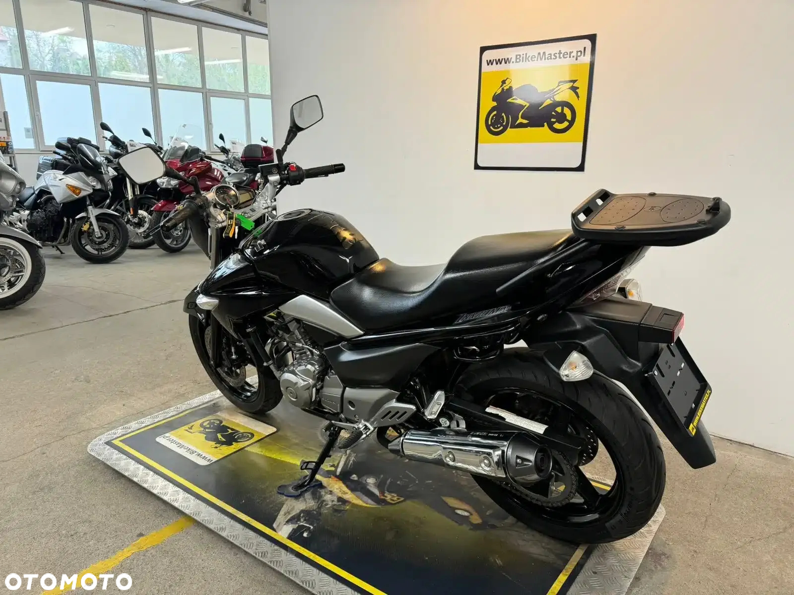 Suzuki GW 250 - 5