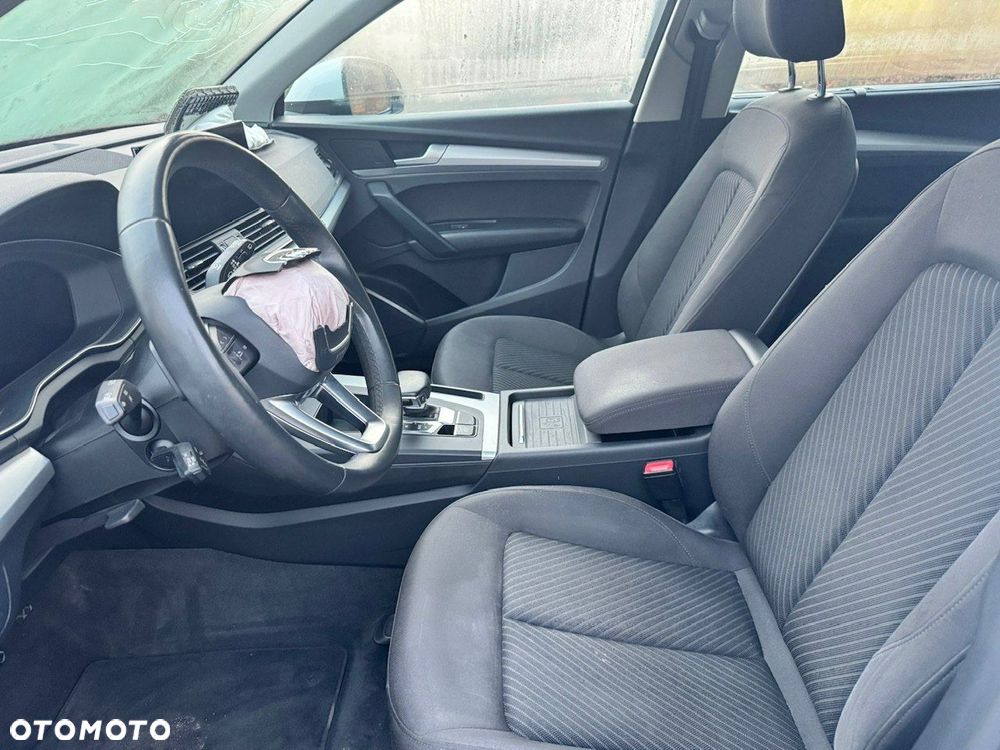 Audi Q5 40 TDI quattro S tronic - 8