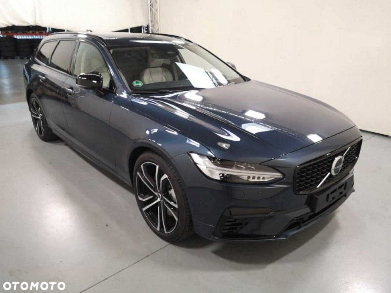 Volvo V90 - 2