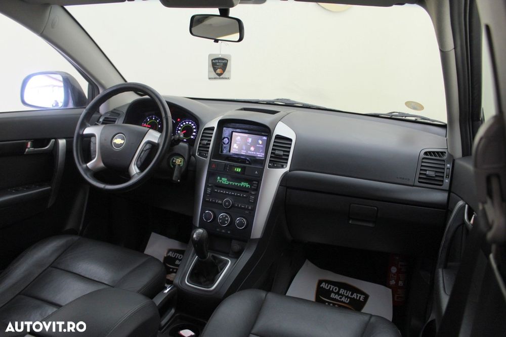 Chevrolet Captiva - 13